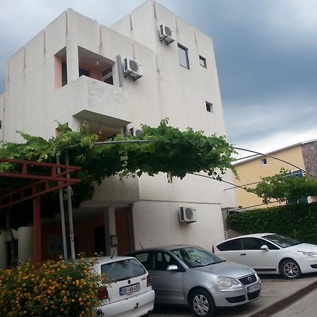 Apartments Bojanic บาร์ ภายนอก รูปภาพ