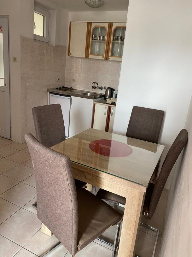 Apartments Bojanic บาร์ ภายนอก รูปภาพ