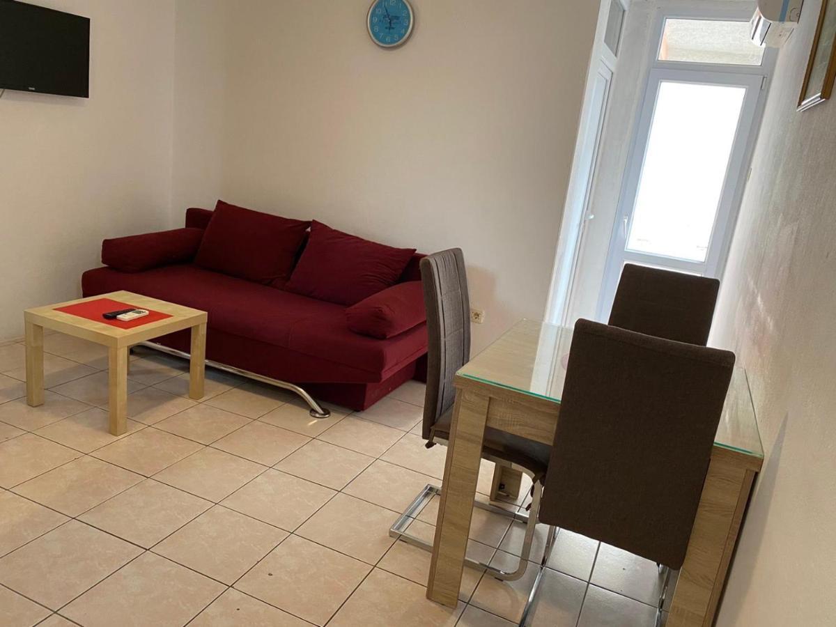 Apartments Bojanic บาร์ ภายนอก รูปภาพ